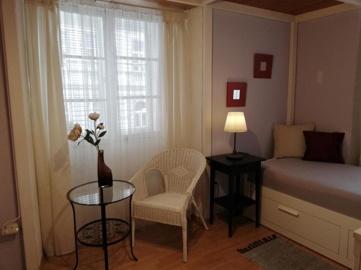 Apartment Karolina Прага Экстерьер фото